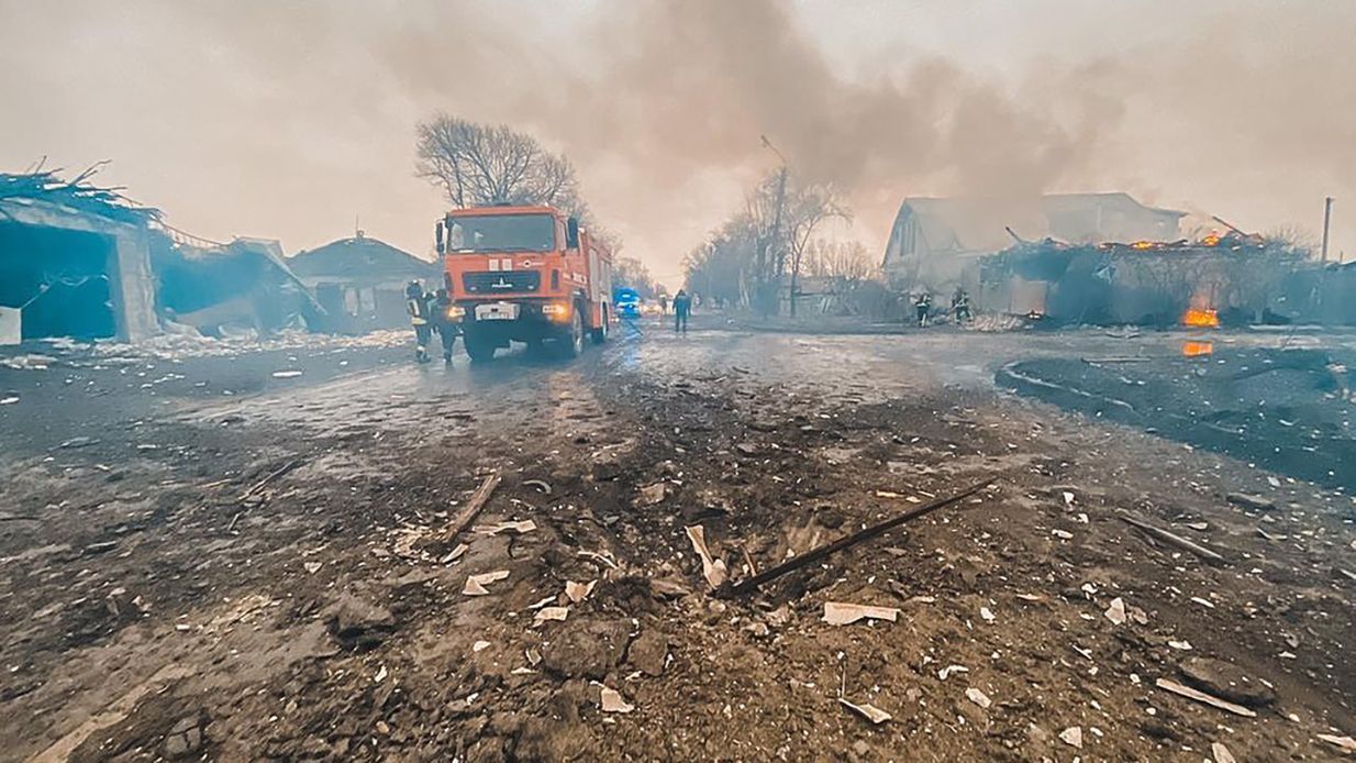 Чекати більше не можна – збирайте речі й евакуюйтеся, – голова Луганської ОВА - 24 Канал