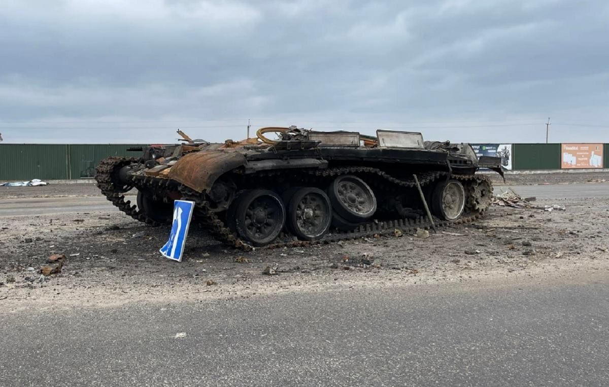 Якби впали Чернігів і Суми, росіяни могли б піти у сторону Києва, Львова і Харкова, – Арестович - 24 Канал Якби впали Чернігів і Суми, росіяни могли б піти у сторону Києва, Львова і Харкова, – Арестович - 24 Канал