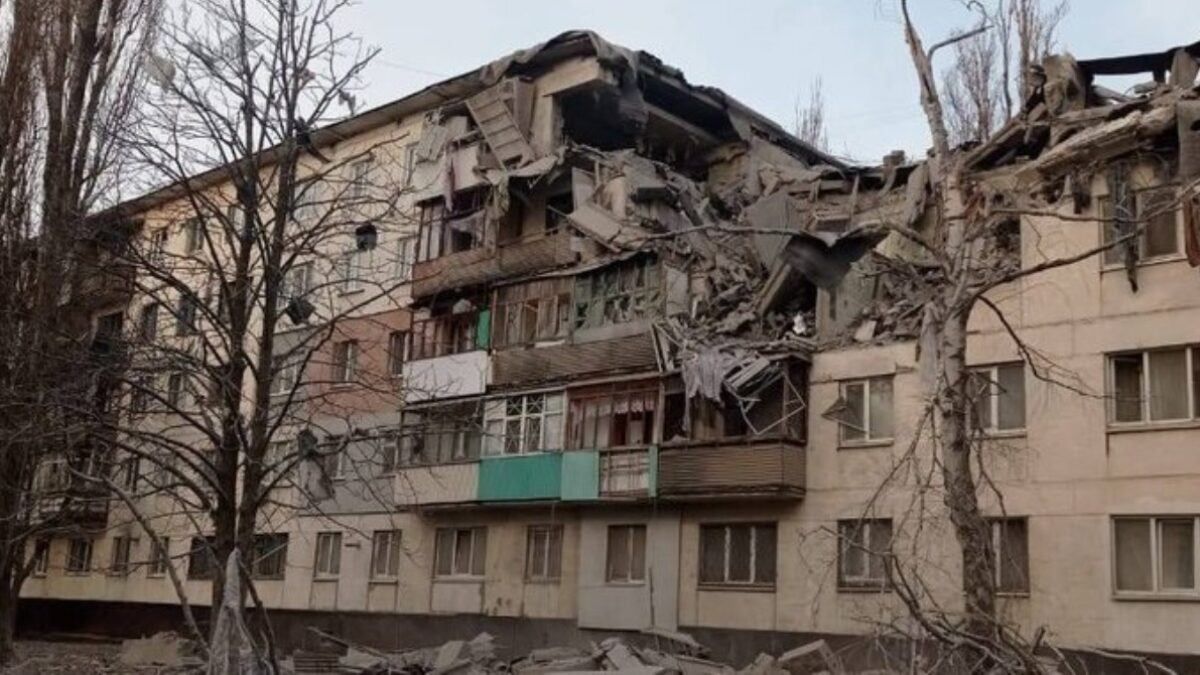 Враг обстрелял Лисичанск – председатель Луганской ОВА прогнозирует попытку наступления оккупанта