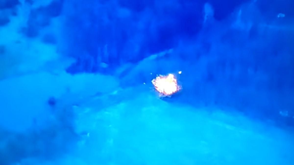 Українські захисники яскраво знищили російський танк на Луганському напрямку: потужне відео - 24 Канал Українські захисники яскраво знищили російський танк на Луганському напрямку: потужне відео - 24 Канал