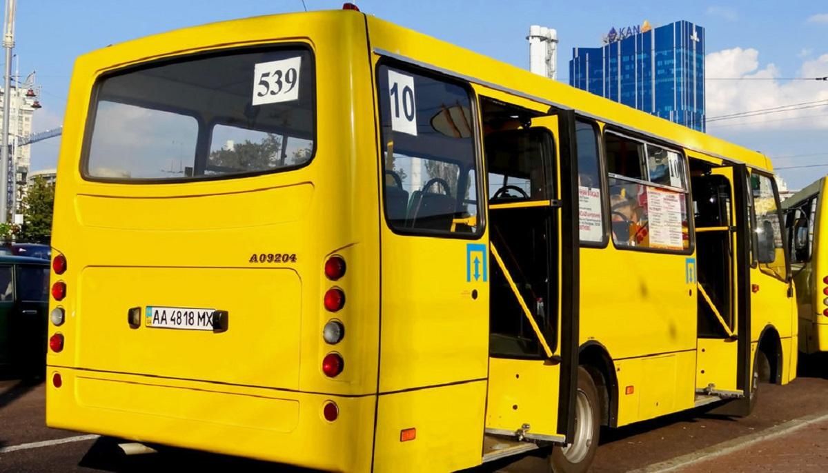 У Києві приватні перевізники відновили роботу на 11 маршрутах