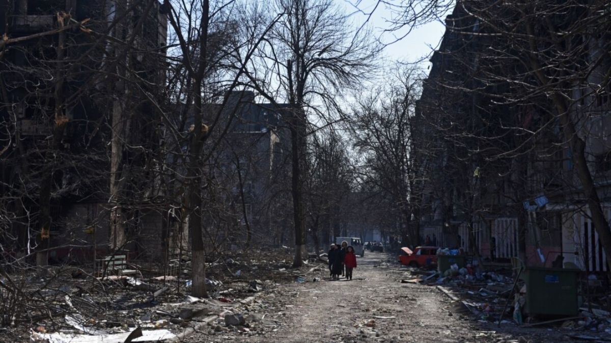 Окупанти викрадають дітей з Маріуполя: їх вивозять з лікарень без батьків - 24 Канал Окупанти викрадають дітей з Маріуполя: їх вивозять з лікарень без батьків - 24 Канал