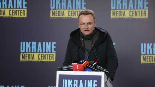 Садовый подтвердил возвращение некоторых посольств в Киев