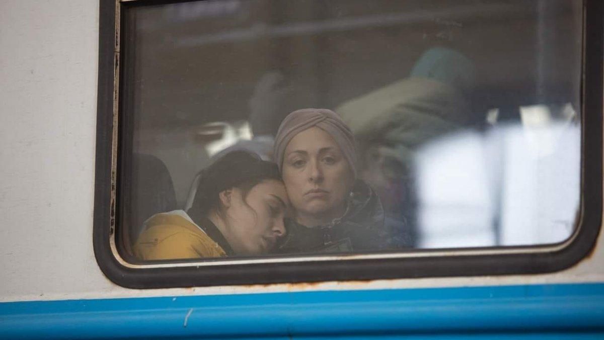 Німеччина виділить 2 мільярди євро на підтримку українських біженців - 24 Канал Німеччина виділить 2 мільярди євро на підтримку українських біженців - 24 Канал