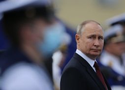 Путин приехал на прощание с Жириновским Путин приехал на прощание с Жириновским
