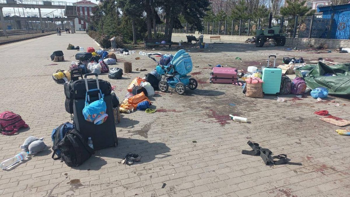 Внаслідок авіаудару по Краматорську вже відомо про 39 загиблих, серед яких 4 дітей - 24 Канал