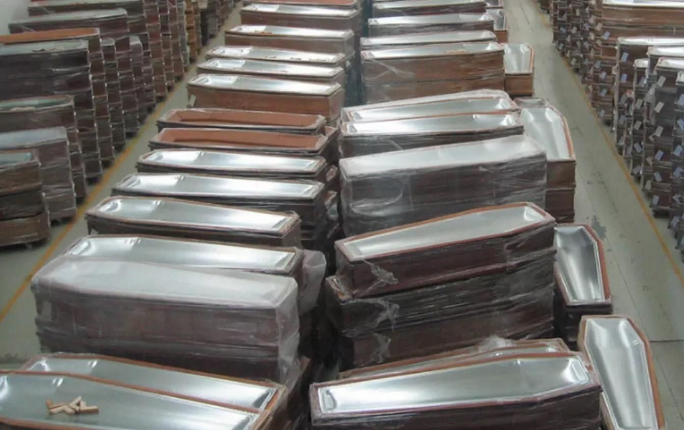 Чтобы избежать паники, россияне разбили доставку тел погибших бойцов 331 полка на 3–4 месяца Чтобы избежать паники, россияне разбили доставку тел погибших бойцов 331 полка на 3–4 месяца