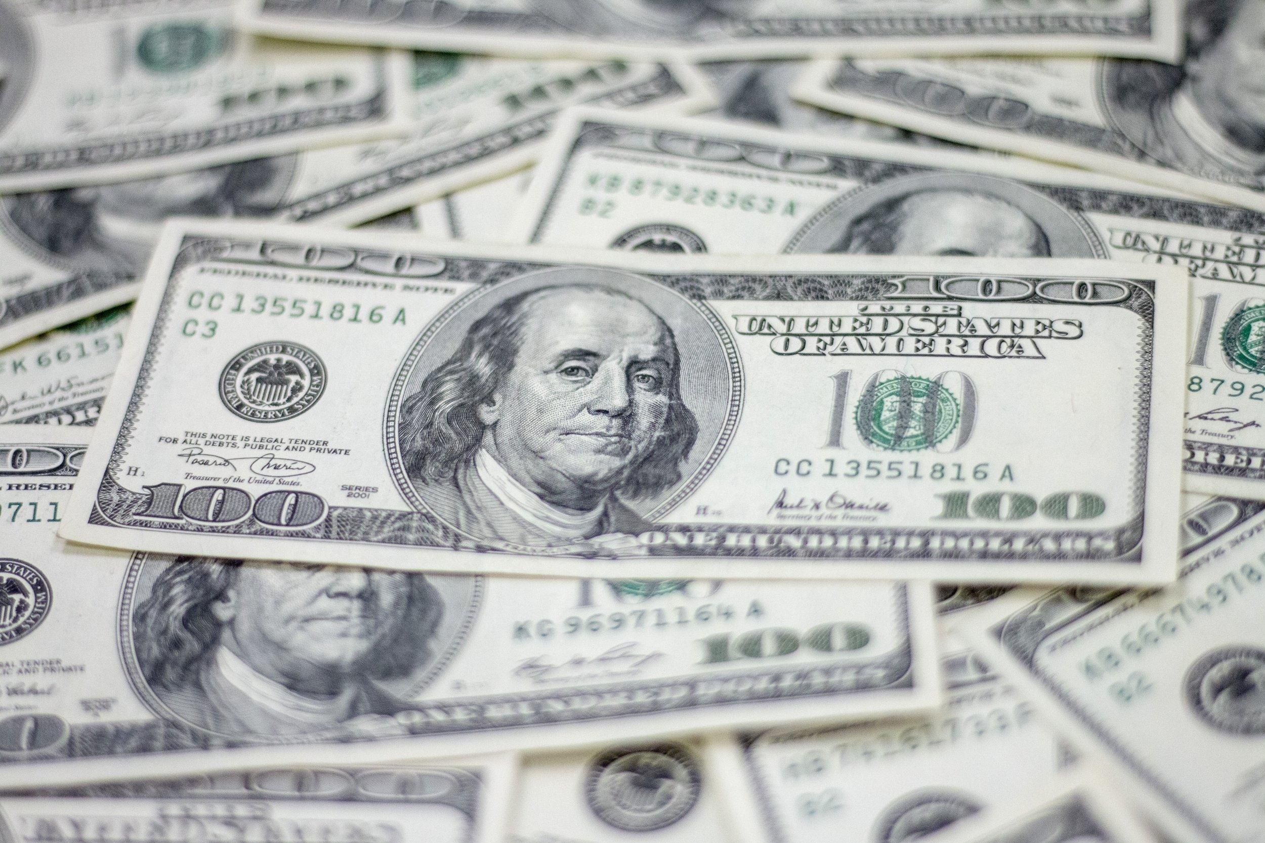 Євросоюз заблокував 30 мільярдів активів підсанкційних російських олігархів - 24 Канал Євросоюз заблокував 30 мільярдів активів підсанкційних російських олігархів - 24 Канал