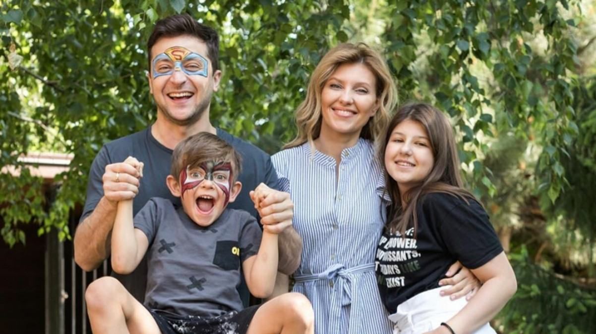 "Коли ми побачимося з татом": Зеленська розповіла, які діти президента сприйняли війну - 24 Канал "Коли ми побачимося з татом": Зеленська розповіла, які діти президента сприйняли війну - 24 Канал