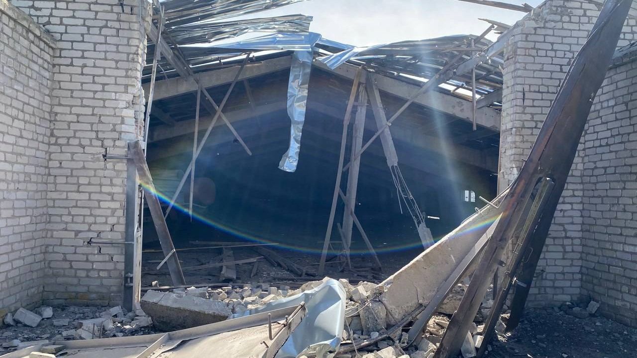 Злочини окупантів на Донеччині: в Авдіївці росіяни вбили 5 цивільних, у тому числі цілу сім'ю - 24 Канал Злочини окупантів на Донеччині: в Авдіївці росіяни вбили 5 цивільних, у тому числі цілу сім'ю - 24 Канал