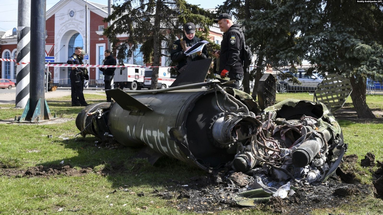 Что указывает на то, что именно Россия атаковала Краматорск: Лещенко привел множество признаков - 24 Канал Что указывает на то, что именно Россия атаковала Краматорск: Лещенко привел множество признаков - 24 Канал