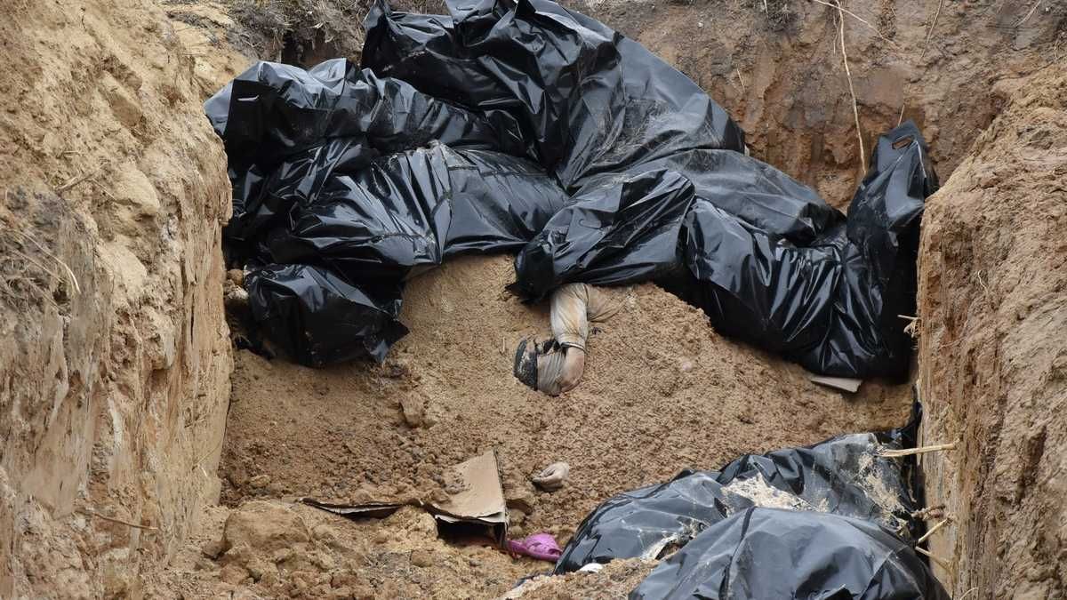 Про кількість жертв серед мирного населення Київщини можна буде говорити за кілька тижнів, – МВС - 24 Канал Про кількість жертв серед мирного населення Київщини можна буде говорити за кілька тижнів, – МВС - 24 Канал