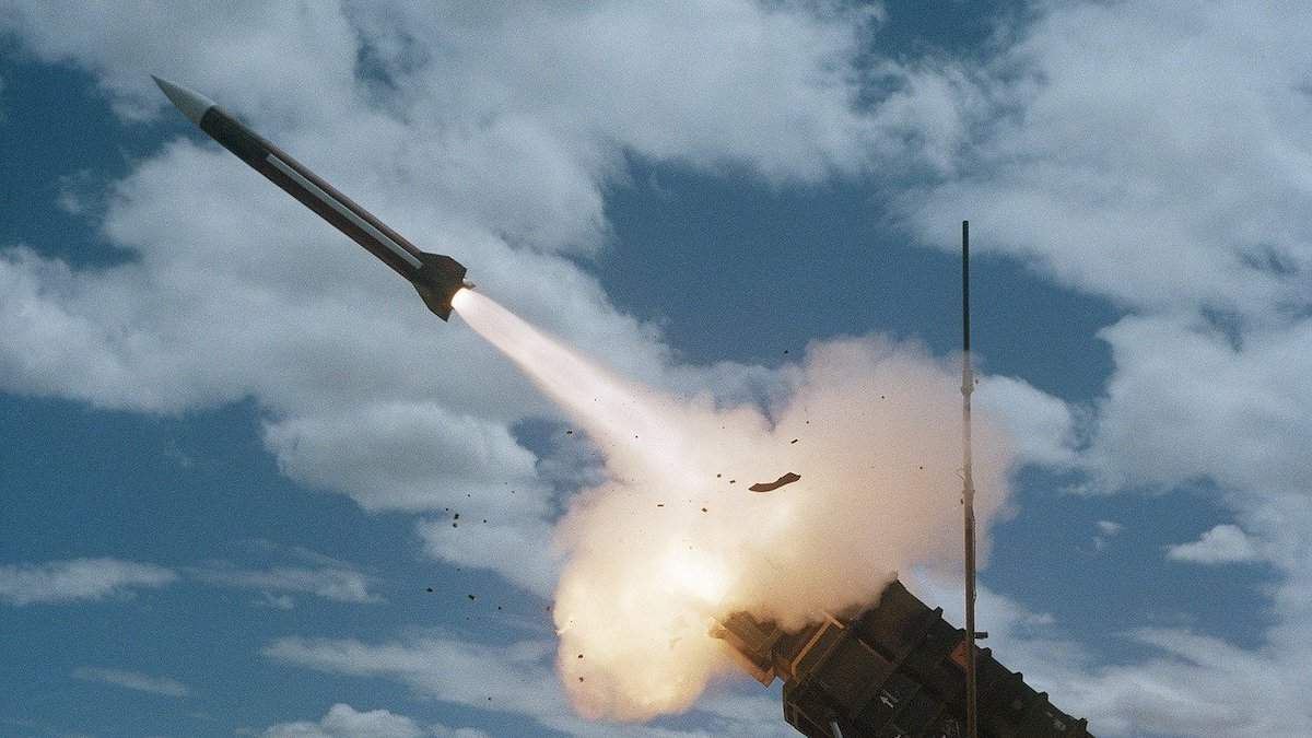 Окупанти завдали ракетного удару по Миргороду: є постраждалі та значні руйнування - 24 Канал Окупанти завдали ракетного удару по Миргороду: є постраждалі та значні руйнування - 24 Канал