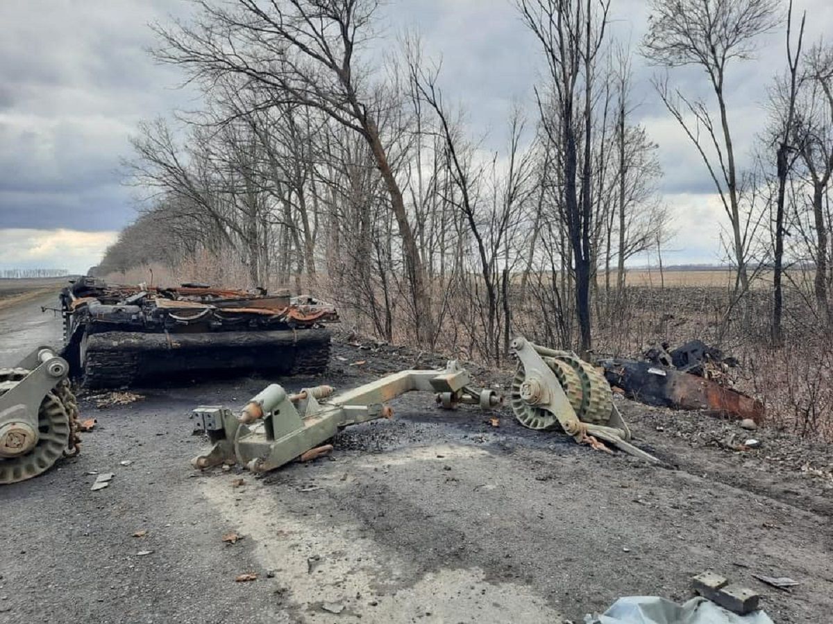 Росіяни обстрілюють місця евакуації на Луганщині, – ОВА - 24 Канал