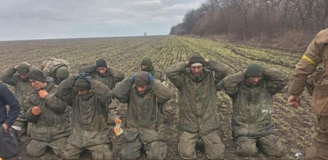 Кабмін схвалив порядок поводження з військовополоненими - 24 Канал