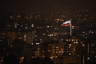 Польща заморожує відносини з Угорщиною через позицію Орбана щодо трагедії в Бучі