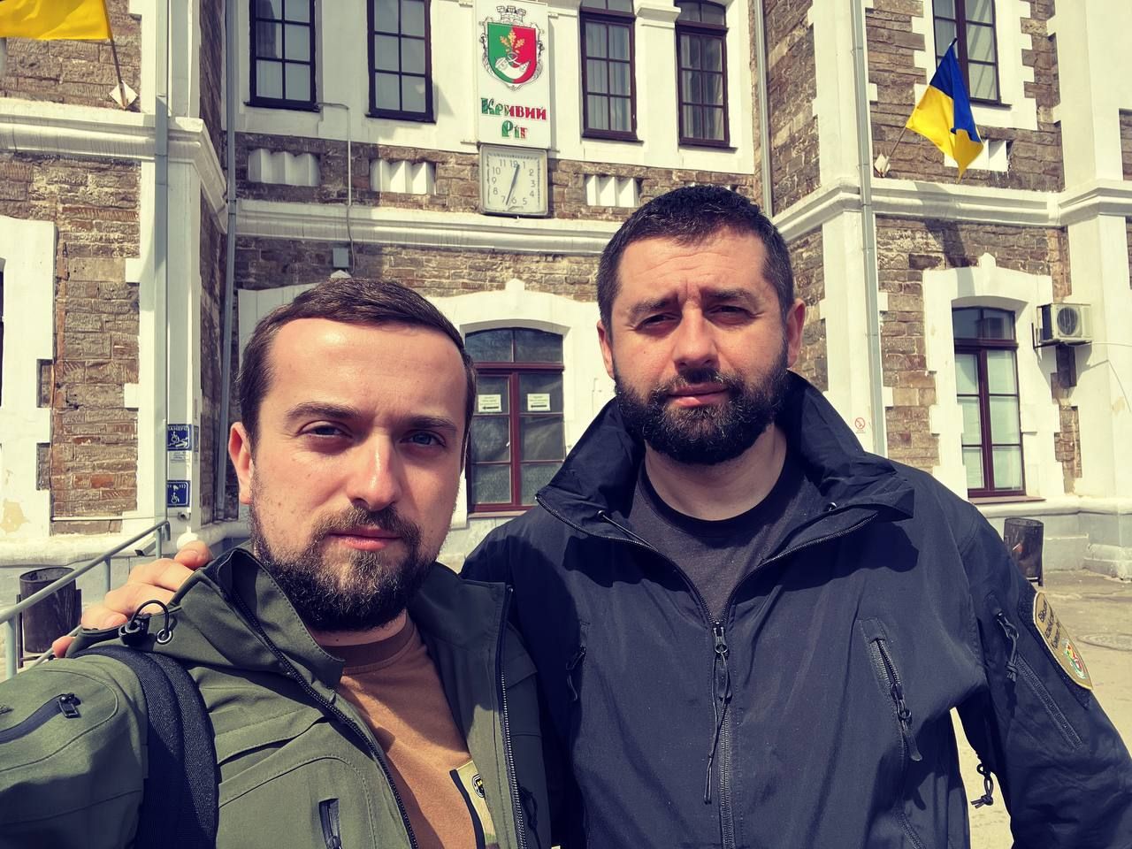 Тимошенко та Арахамія перевірили, як Кривий Ріг готується до оборони - 24 Канал Тимошенко та Арахамія перевірили, як Кривий Ріг готується до оборони - 24 Канал