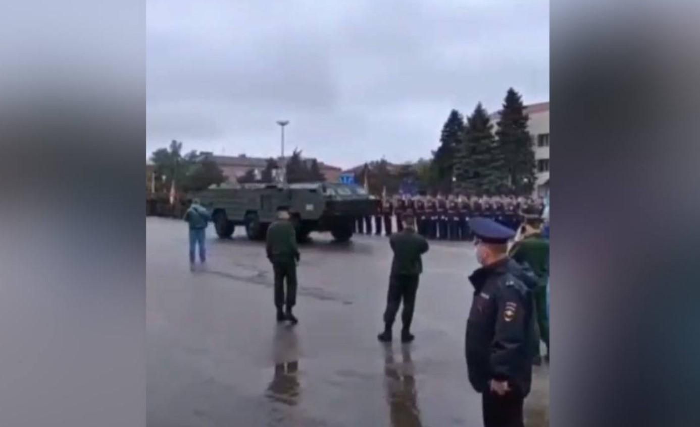 Проїжджала на параді: росіяни цинічно брешуть, ще не мають "Точки-У" - 24 Канал