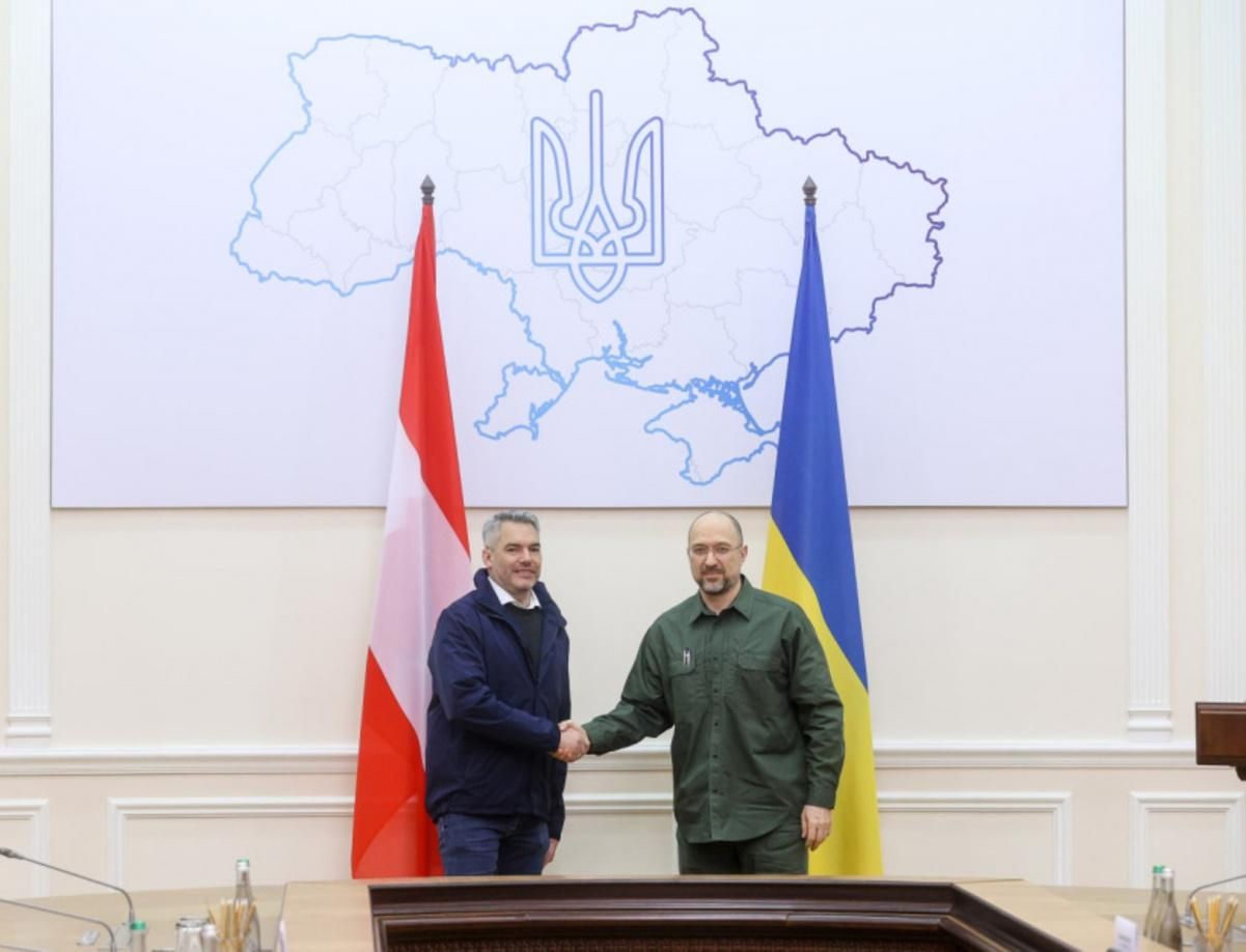 Шмигаль також провів перемовини з канцлером Австрії Негаммером: головне про зустріч - 24 Канал Шмигаль також провів перемовини з канцлером Австрії Негаммером: головне про зустріч - 24 Канал