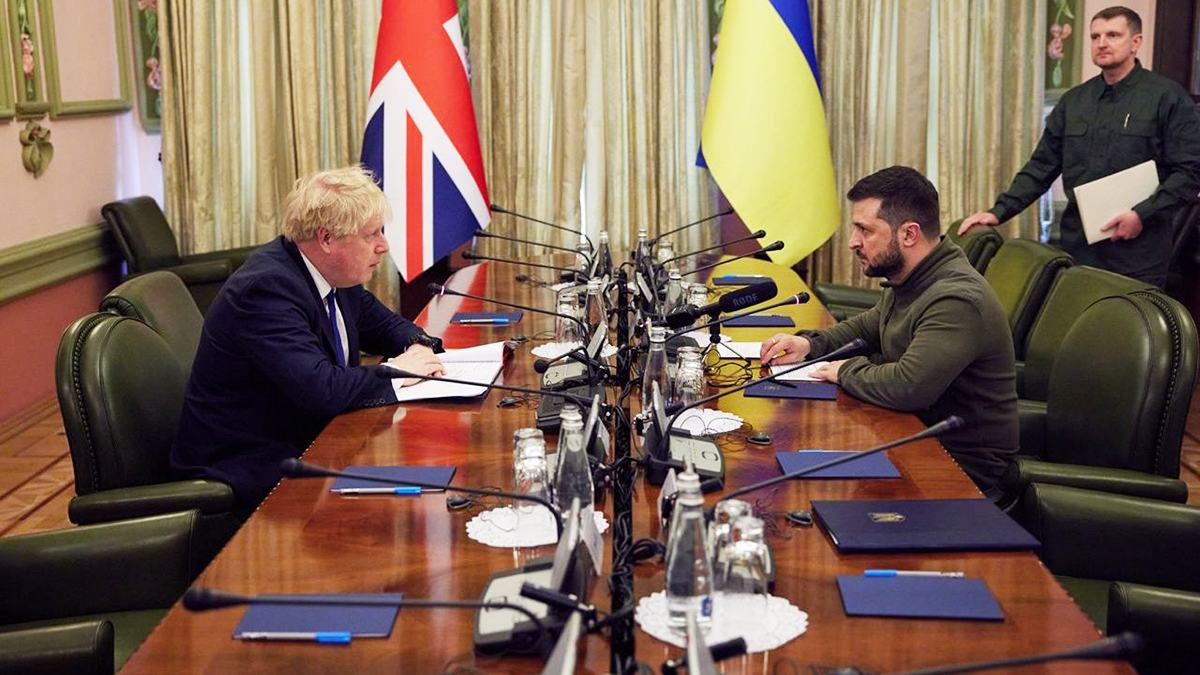 Цей візит назвуть історичним, ми стали оборонно сильнішими, – Сибіга про приїзд Джонсона - 24 Канал Цей візит назвуть історичним, ми стали оборонно сильнішими, – Сибіга про приїзд Джонсона - 24 Канал