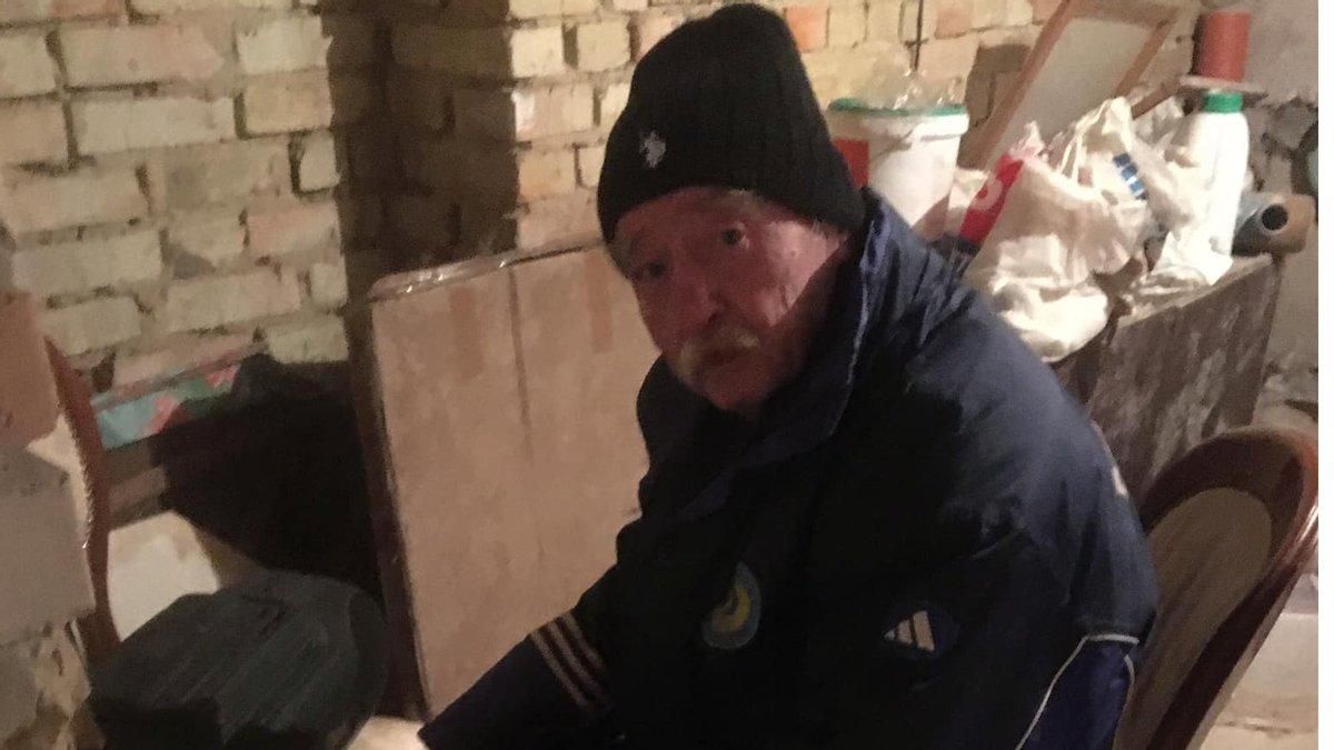 "Буряти розбили мій телефон і пропустили": волонтер розповів, як рятував композитора Поклада - 24 Канал "Буряти розбили мій телефон і пропустили": волонтер розповів, як рятував композитора Поклада - 24 Канал