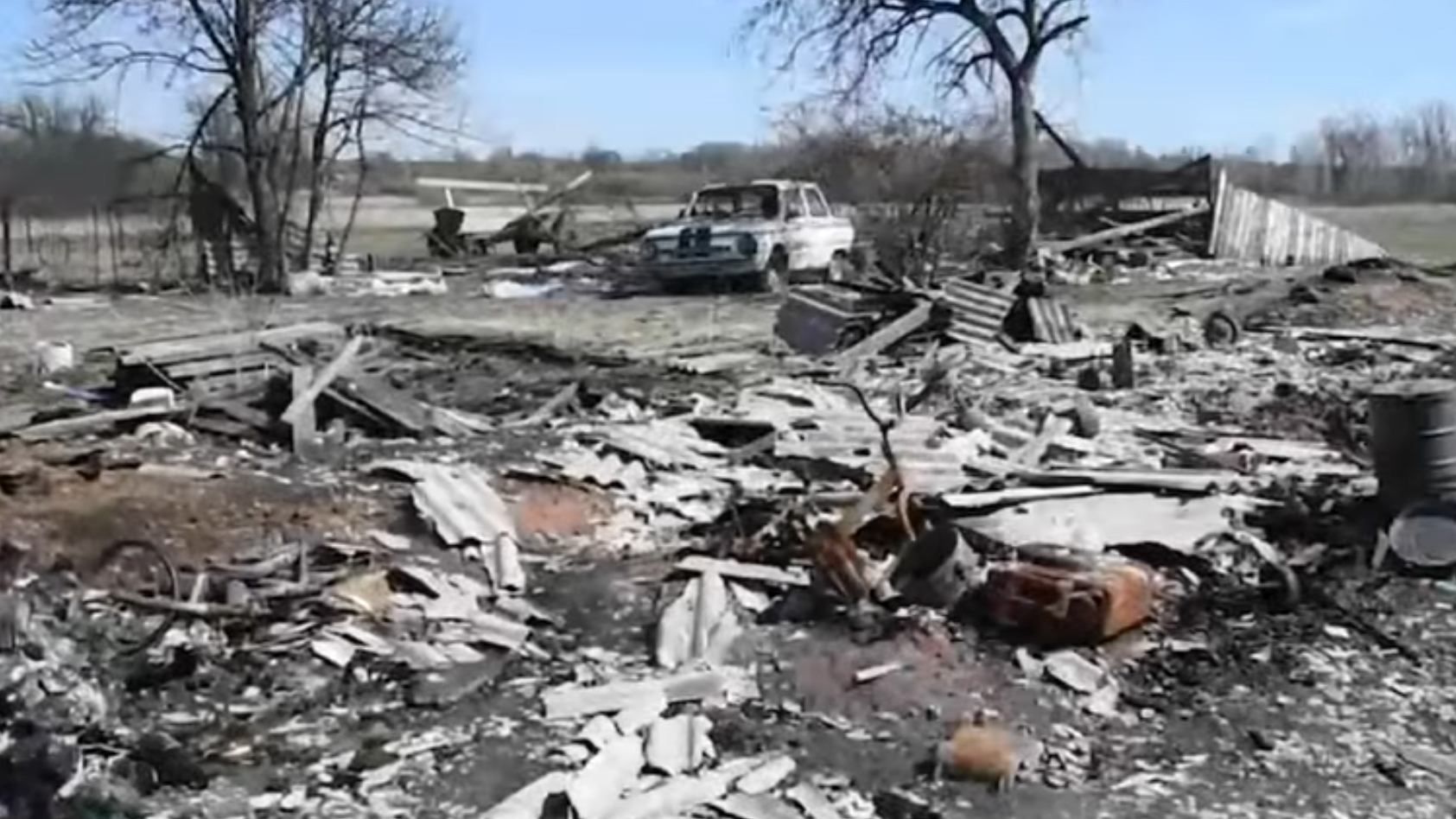 Смерть і руйнування: як виглядає звільнена від окупантів Термахівка на Київщині - 24 Канал Смерть і руйнування: як виглядає звільнена від окупантів Термахівка на Київщині - 24 Канал