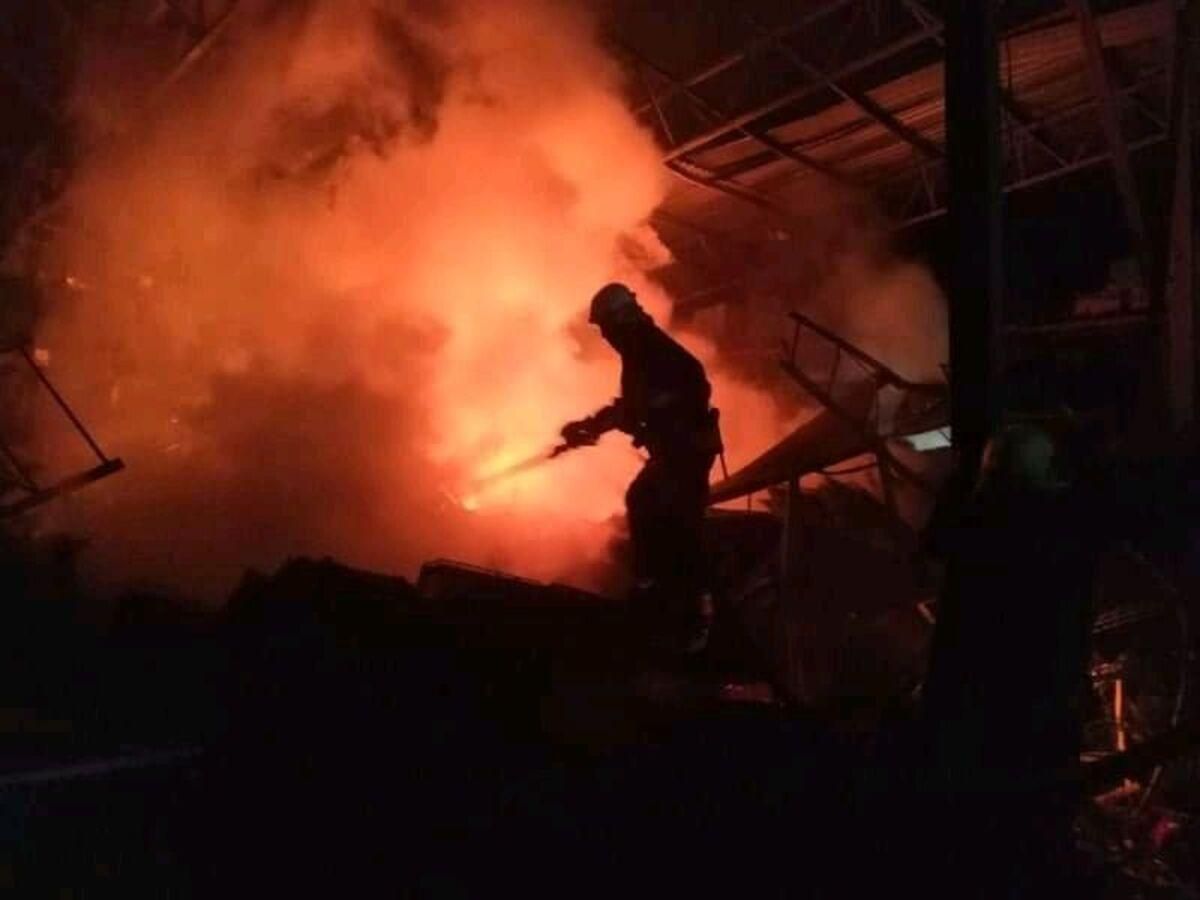 Пылал почти весь Харьков: в городе и области за сутки ликвидировали больше 30 пожаров