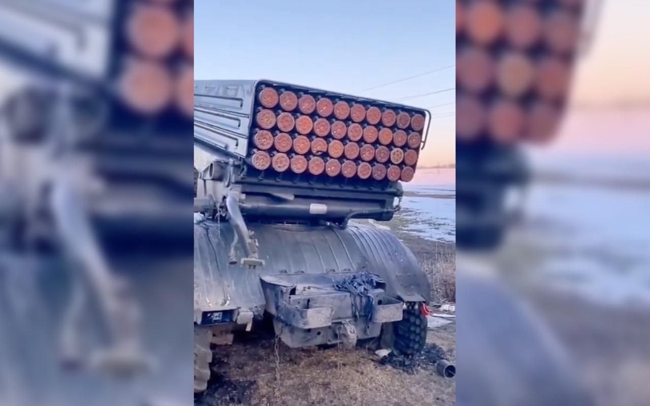 Машину не вернем, а ракеты "отдадим": в ВСУ показали захваченную боевую технику врага Машину не вернем, а ракеты "отдадим": в ВСУ показали захваченную боевую технику врага