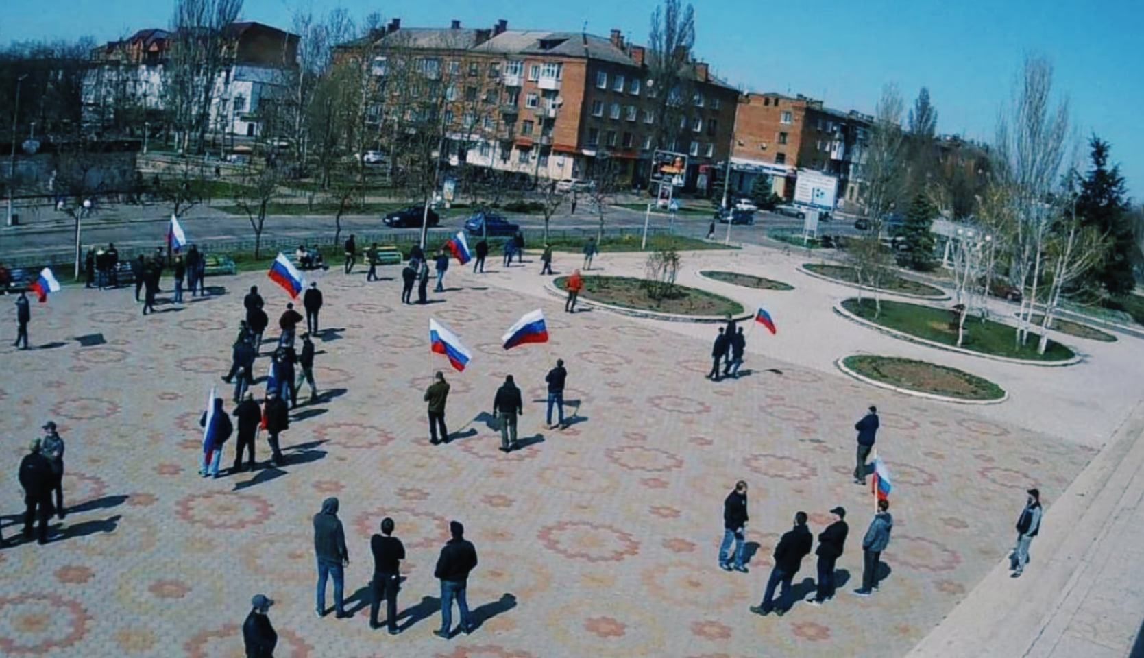 Актеры в одежде из секонда, – ВСУ прокомментировали пророссийскую акцию в Новой Каховке