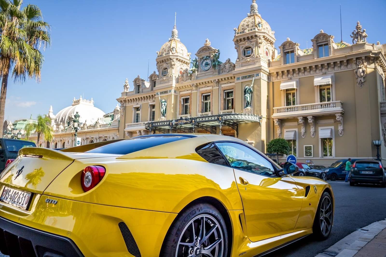 Бизнесмены и политики, выехавшие из Украины во время войны, осели в Монако и под Варшавой Бизнесмены и политики, выехавшие из Украины во время войны, осели в Монако и под Варшавой