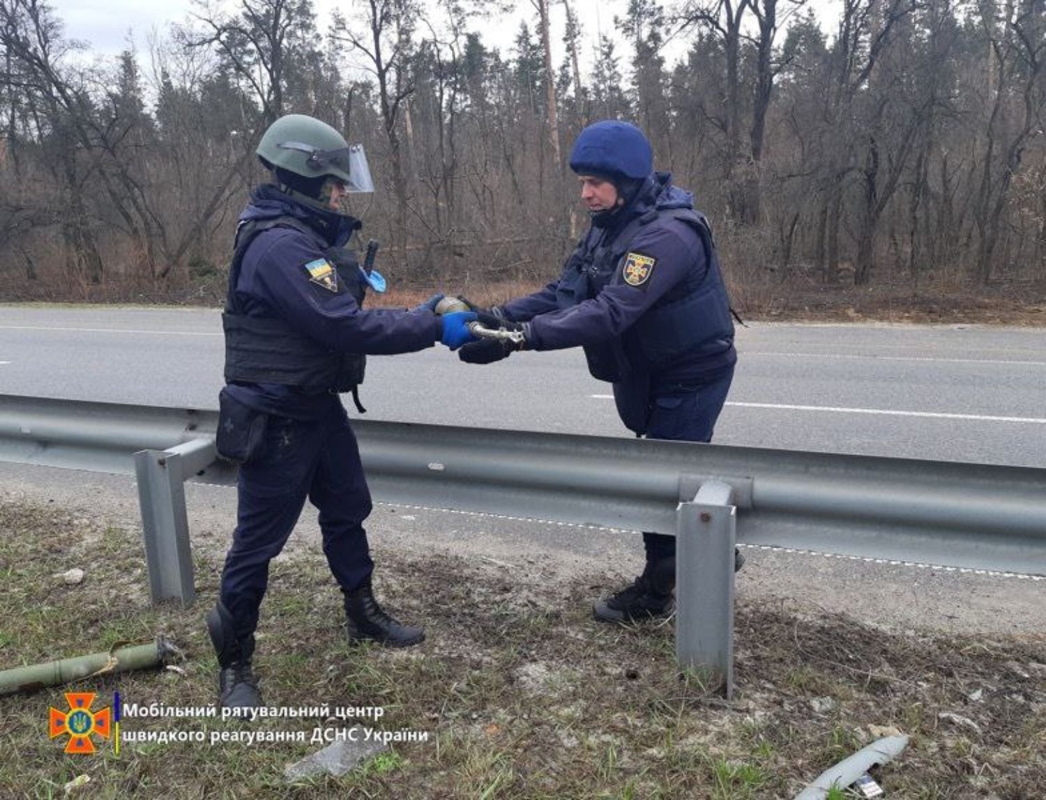 Міни, пастки, розтяжки: на Київщині тільки за тиждень знешкодили 11 тисяч ворожих боєприпасів - 24 Канал