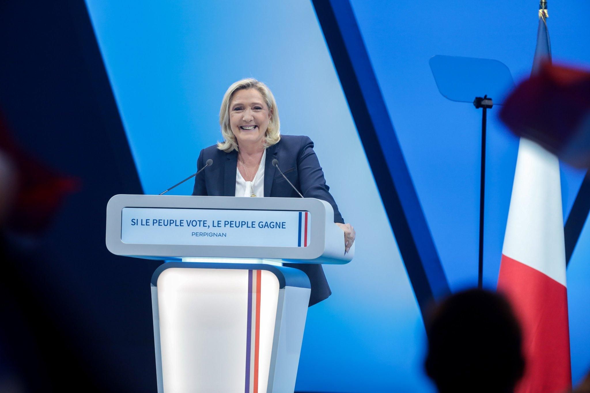 "Стала хитрее": чем Ле Пен угрожает Украине в случае победы во Франции "Стала хитрее": чем Ле Пен угрожает Украине в случае победы во Франции