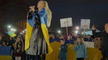 Екатерина Бужинская выступила на митинге в Болгарии, где почтили жертв войны в Украине