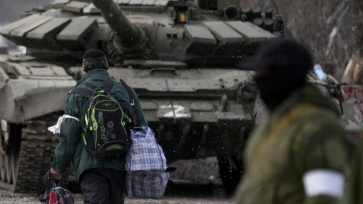 Украинцы ищут уже 15 тысяч своих родных, которые исчезли на войне Украинцы ищут уже 15 тысяч своих родных, которые исчезли на войне