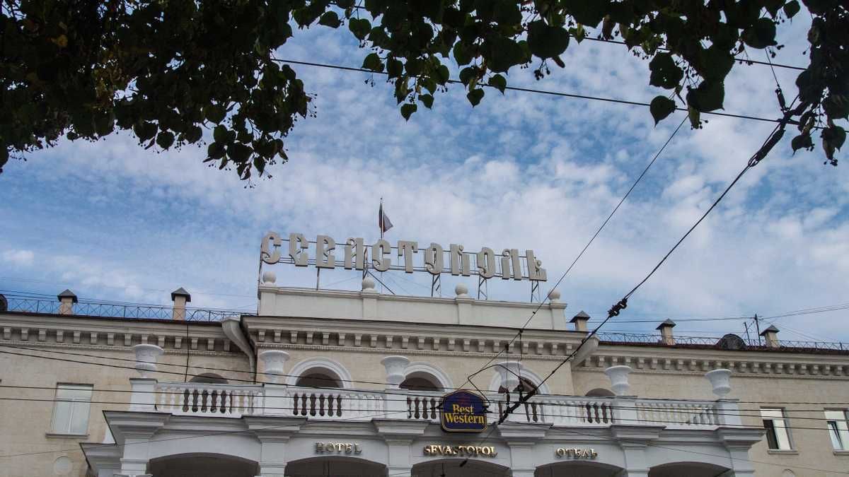 Россия хочет мобилизовать медиков из оккупированного Крыма на Донбасс Россия хочет мобилизовать медиков из оккупированного Крыма на Донбасс