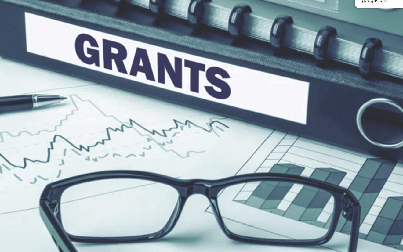 Євросоюз призупиняє участь Росії у грантових програмах - Освіта Євросоюз призупиняє участь Росії у грантових програмах - Освіта