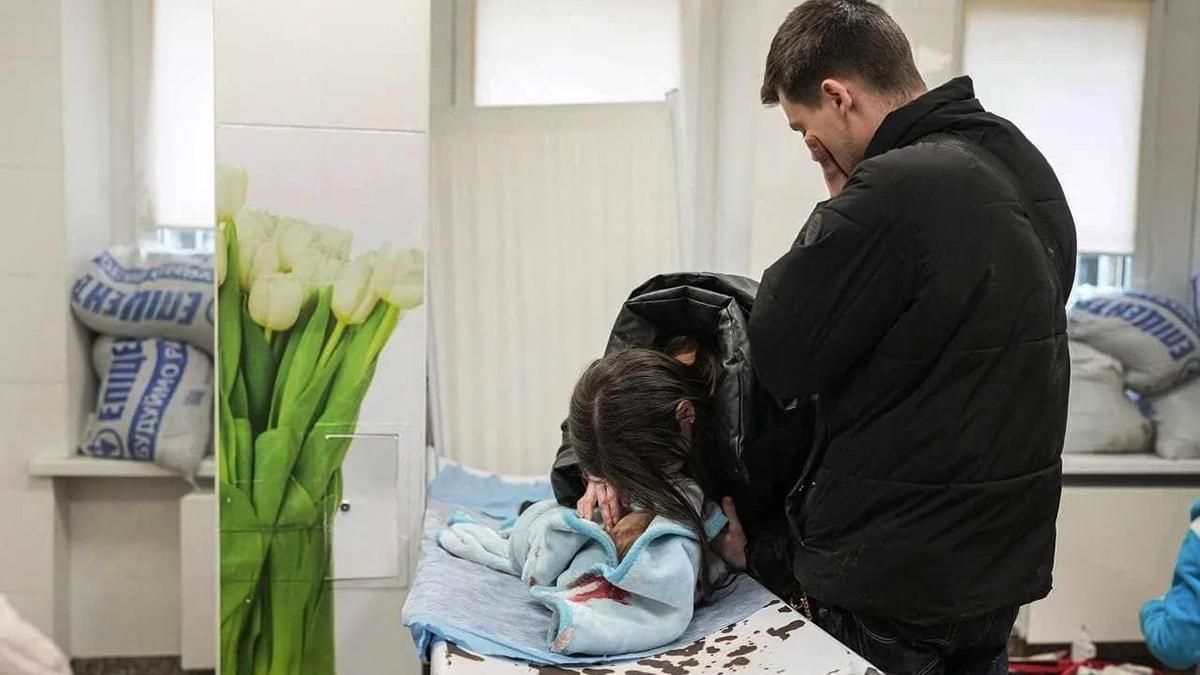 Місто, у яке прийшла смерть під прапором Росії: моторошне відео про Маріуполь - 11 апреля 2022 - 24 Канал Місто, у яке прийшла смерть під прапором Росії: моторошне відео про Маріуполь - 11 апреля 2022 - 24 Канал