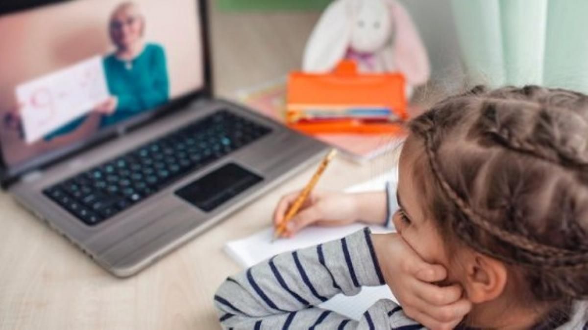 У Харкові відновлюють навчання у школах - Освіта У Харкові відновлюють навчання у школах - Освіта