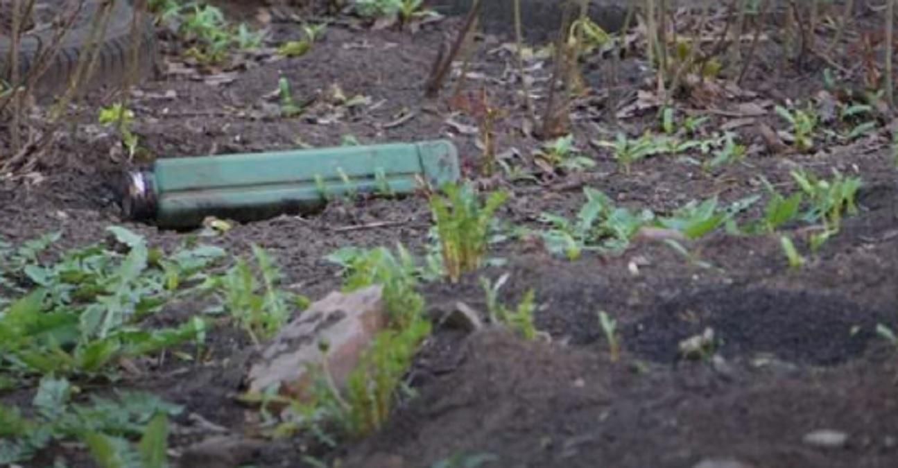 Росіяни із РСЗВ почали розкидати по Харкову міни уповільненої дії - Харків Росіяни із РСЗВ почали розкидати по Харкову міни уповільненої дії - Харків