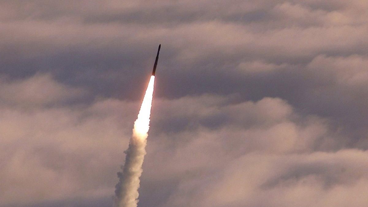 На Хмельниччині російська ракета втрапила в інфраструктурний об'єкт: сталася пожежа - 24 Канал