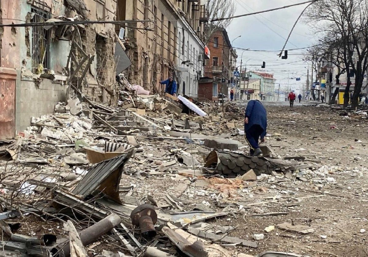 В результате осады Мариуполя в городе могли погибнуть больше 10 тысяч жителей, – мэр В результате осады Мариуполя в городе могли погибнуть больше 10 тысяч жителей, – мэр