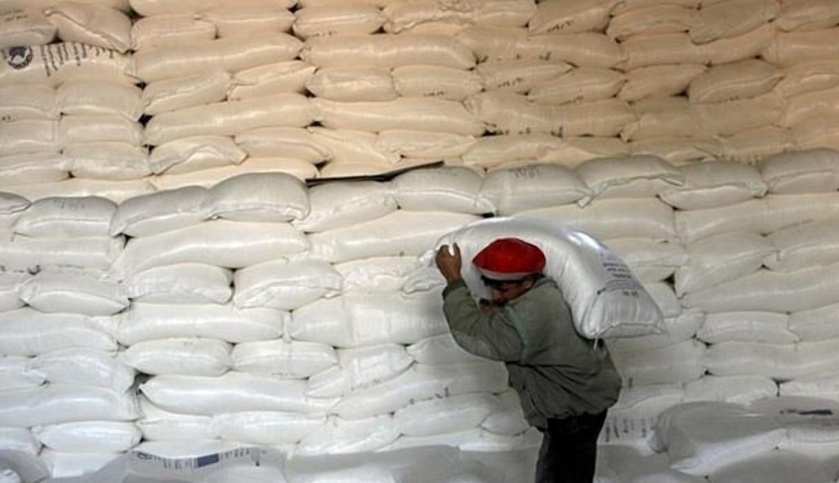 Цена "дружбы": в Беларуси ввели ограничения на вывоз муки, гречки, риса и даже сахара Цена "дружбы": в Беларуси ввели ограничения на вывоз муки, гречки, риса и даже сахара