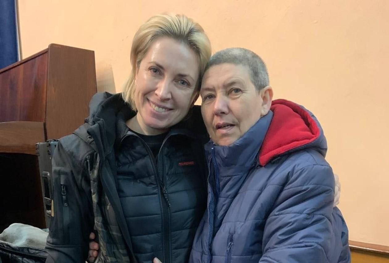 Били по голове замком и угрожали: как оккупанты издевались над старостой села на Черниговщине Били по голове замком и угрожали: как оккупанты издевались над старостой села на Черниговщине