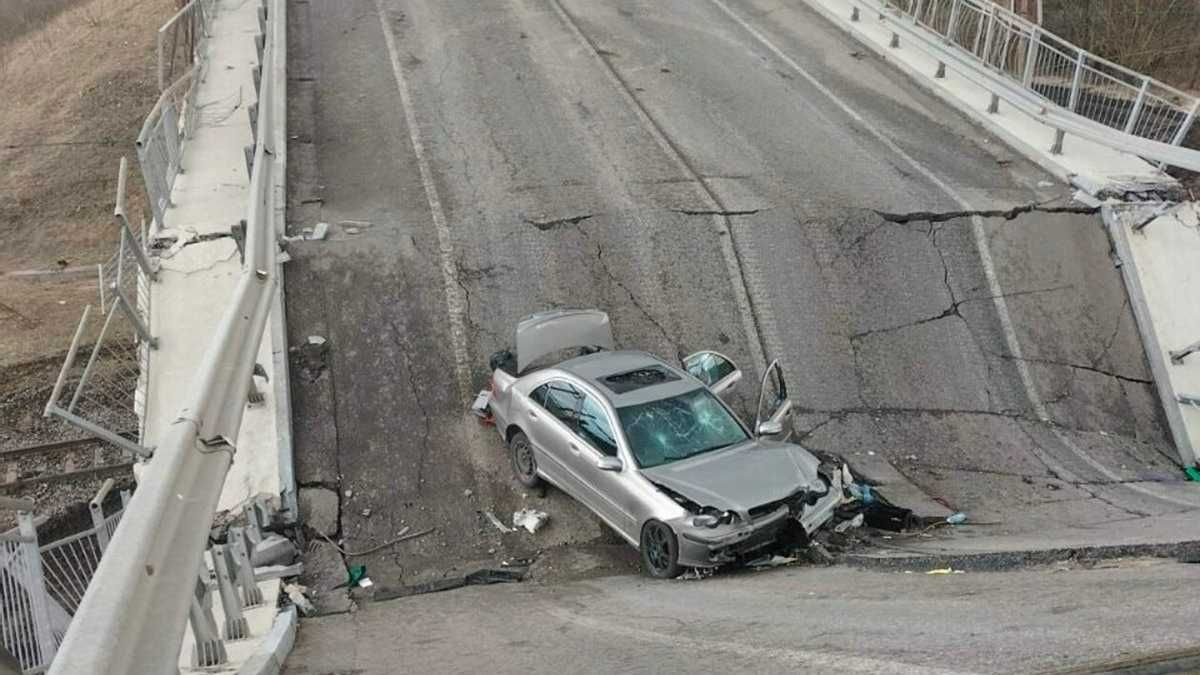 На відновлення доріг на звільнених територіях уряд виділив ще 490 мільйонів гривень - 24 Канал На відновлення доріг на звільнених територіях уряд виділив ще 490 мільйонів гривень - 24 Канал