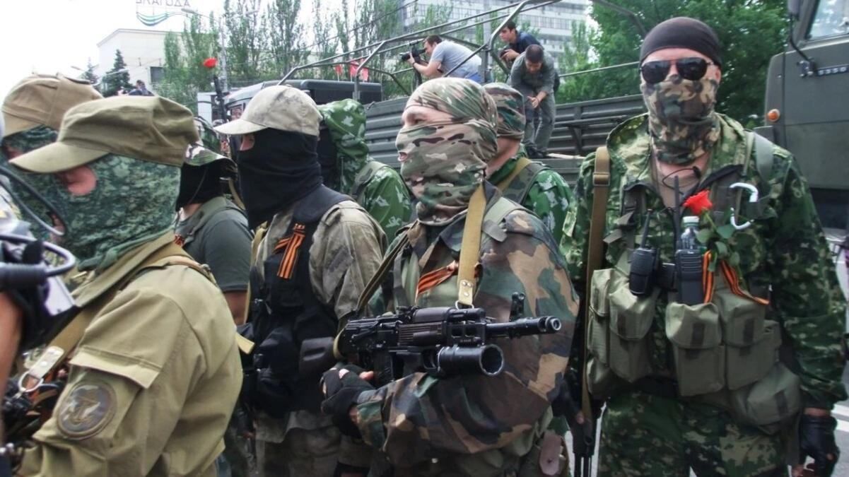 Російські солдати на Донбасі масово скаржаться на низькі зарплати та командирів-грабіжників - 24 Канал
