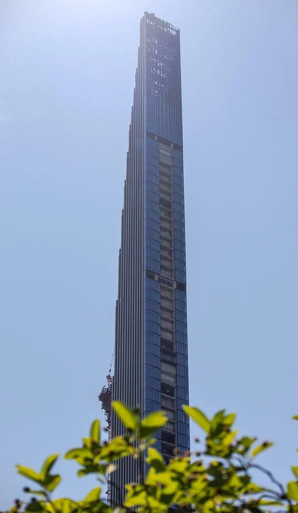 Вежа Steinway Tower на Манхеттені