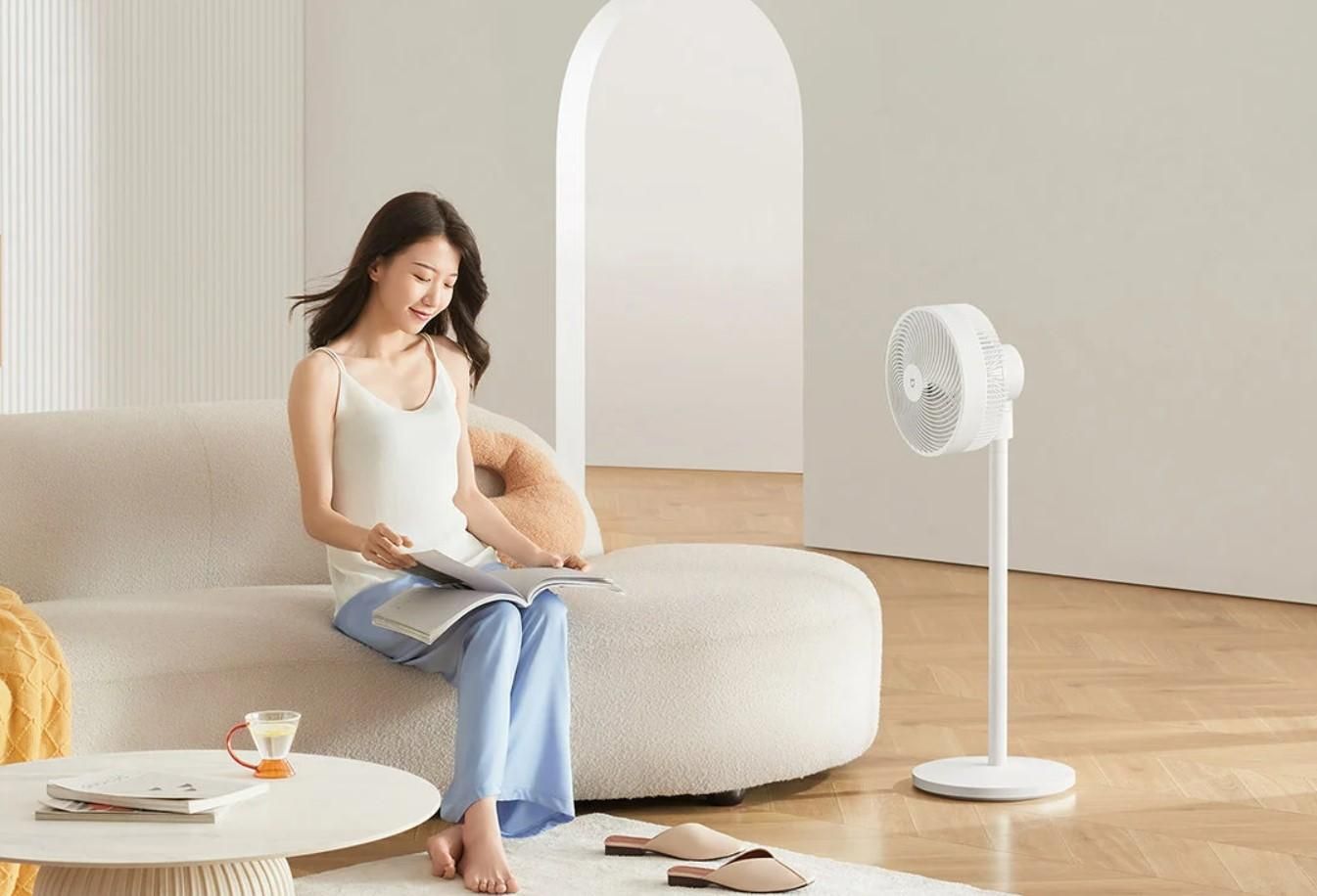 Xiaomi представила новий вентилятор з датчиками температури та вологості повітря - Техно