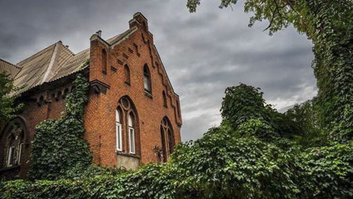 У Маріуполі окупанти зруйнували унікальну пам'ятку архітектури – будинок Гампера - 24 Канал У Маріуполі окупанти зруйнували унікальну пам'ятку архітектури – будинок Гампера - 24 Канал