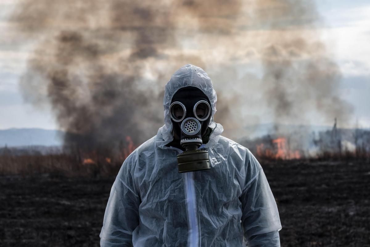 Під чужим прапором, – військовий експерт не виключає застосування хімзброї Росією - 24 Канал