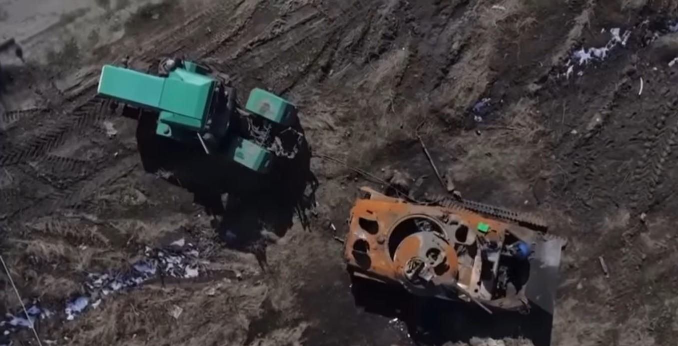 Міноборони просить цивільних не знімати електроніку з захопленої техніки - 24 Канал Міноборони просить цивільних не знімати електроніку з захопленої техніки - 24 Канал